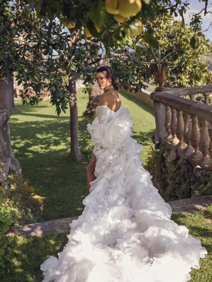 Wona Concept Backface Thumbnail Image