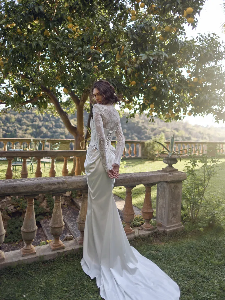 Wona Concept Backface Thumbnail Image