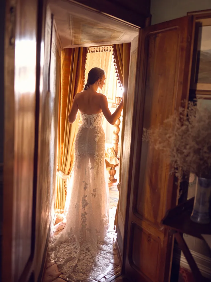 Wona Concept Backface Thumbnail Image