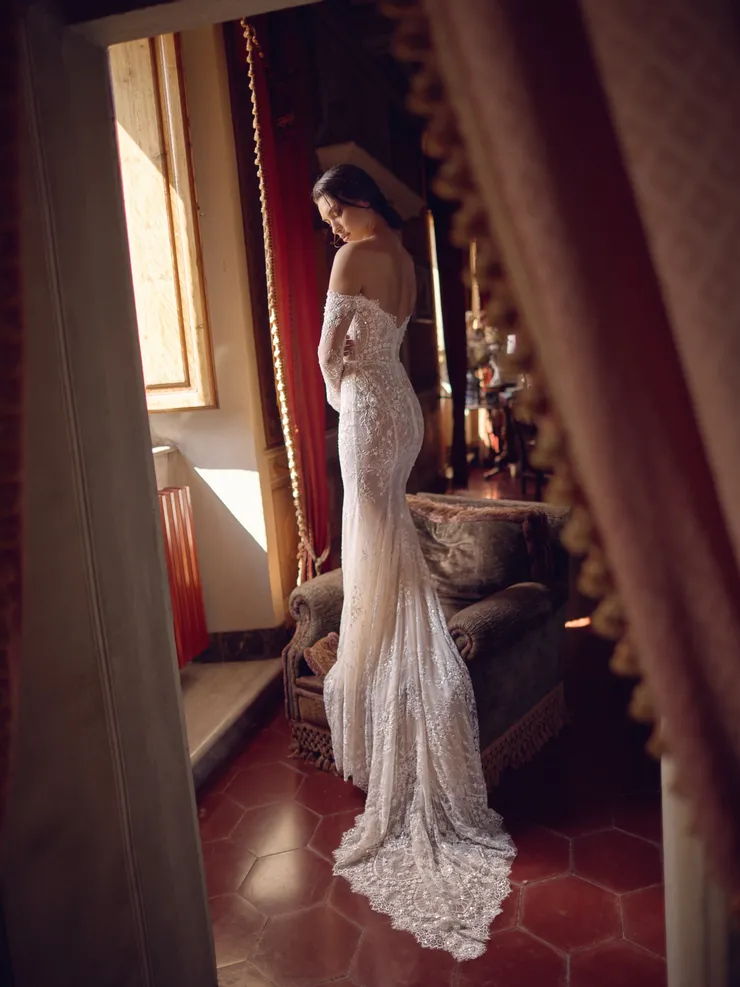 Wona Concept Backface Thumbnail Image