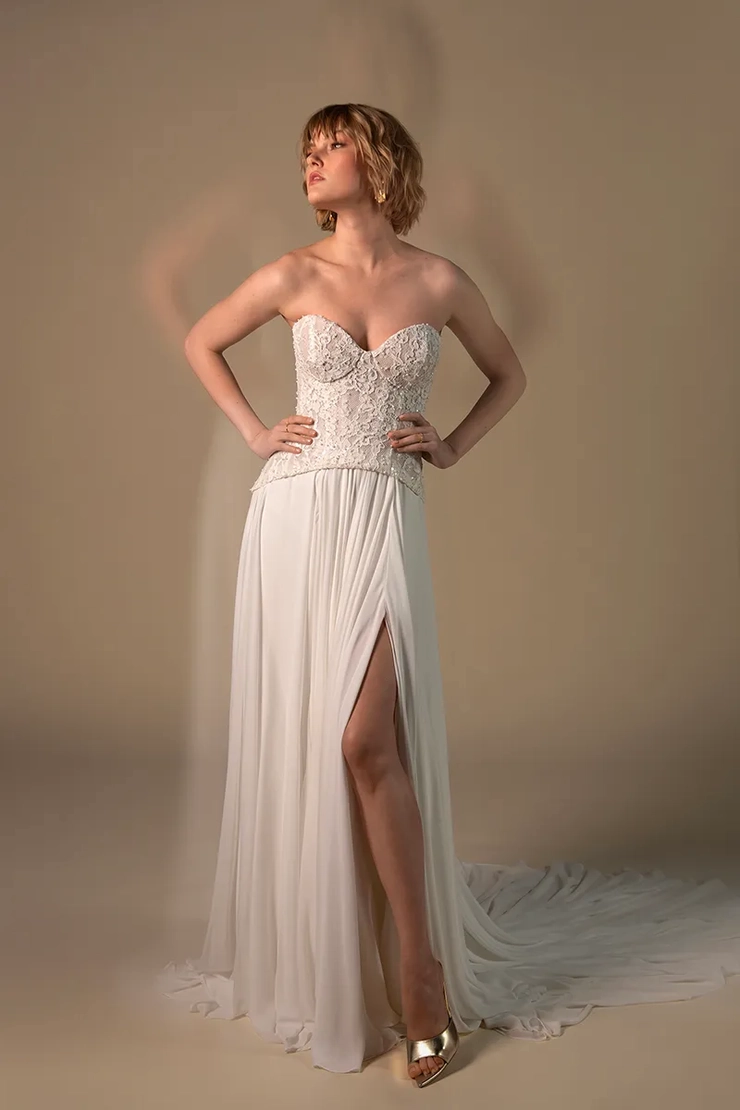 All Who Wander - Verona | Bridal Suite Boutique