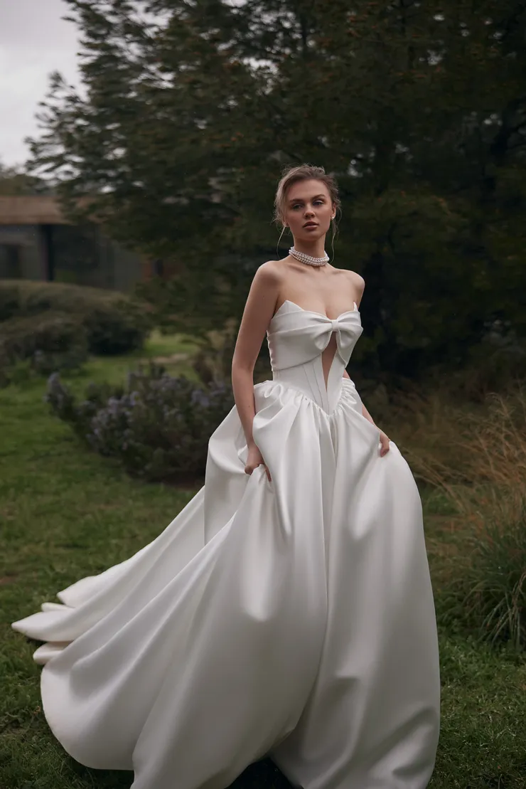 Eva Lendel Default Thumbnail Image