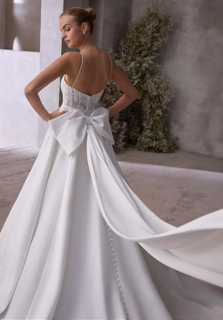 Morilee Style #2977 #6 backface vertical cropped picture