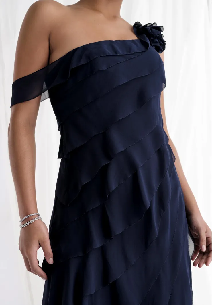 MGNY Style #73173 #6 frontface vertical cropped picture