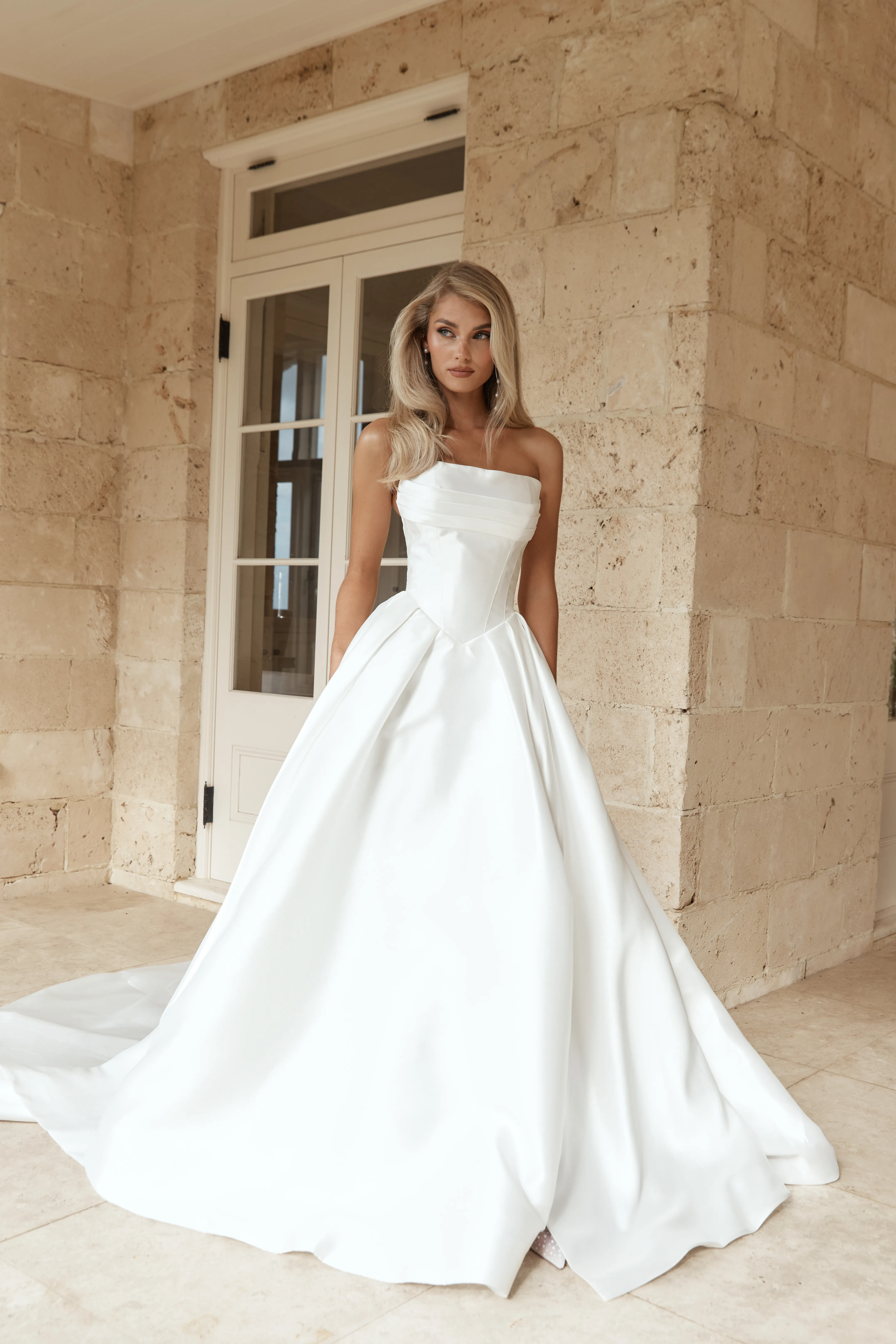 chinese dress ladies Sparkly Wedding Dress Jane  Olivia Bottega