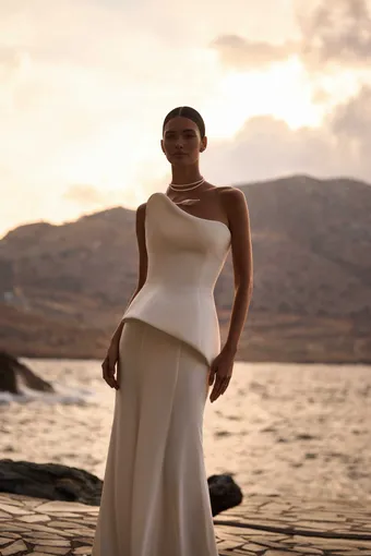 Milla Nova Style #Lucetta corset #11 frontface vertical cropped thumbnail