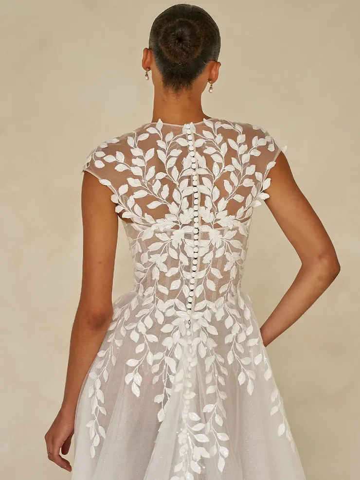 Madi Lane ML25550 #7 backface vertical cropped picture