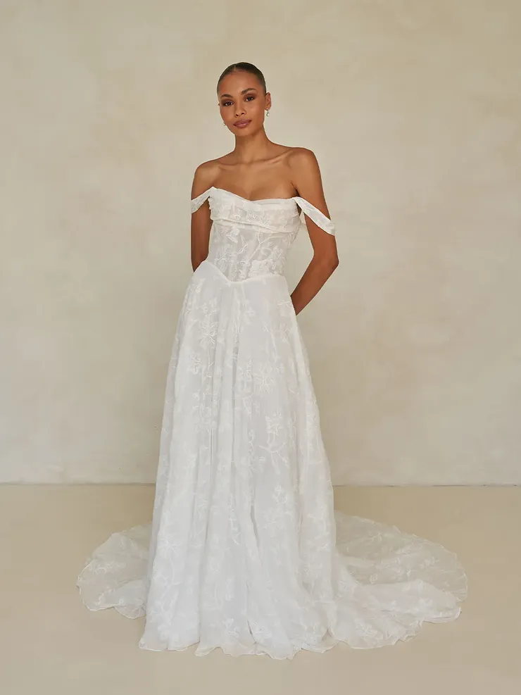 Madi Lane ML25599 #1 frontface vertical picture