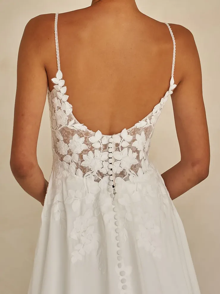 Madi Lane ML25910 #7 backface vertical cropped picture