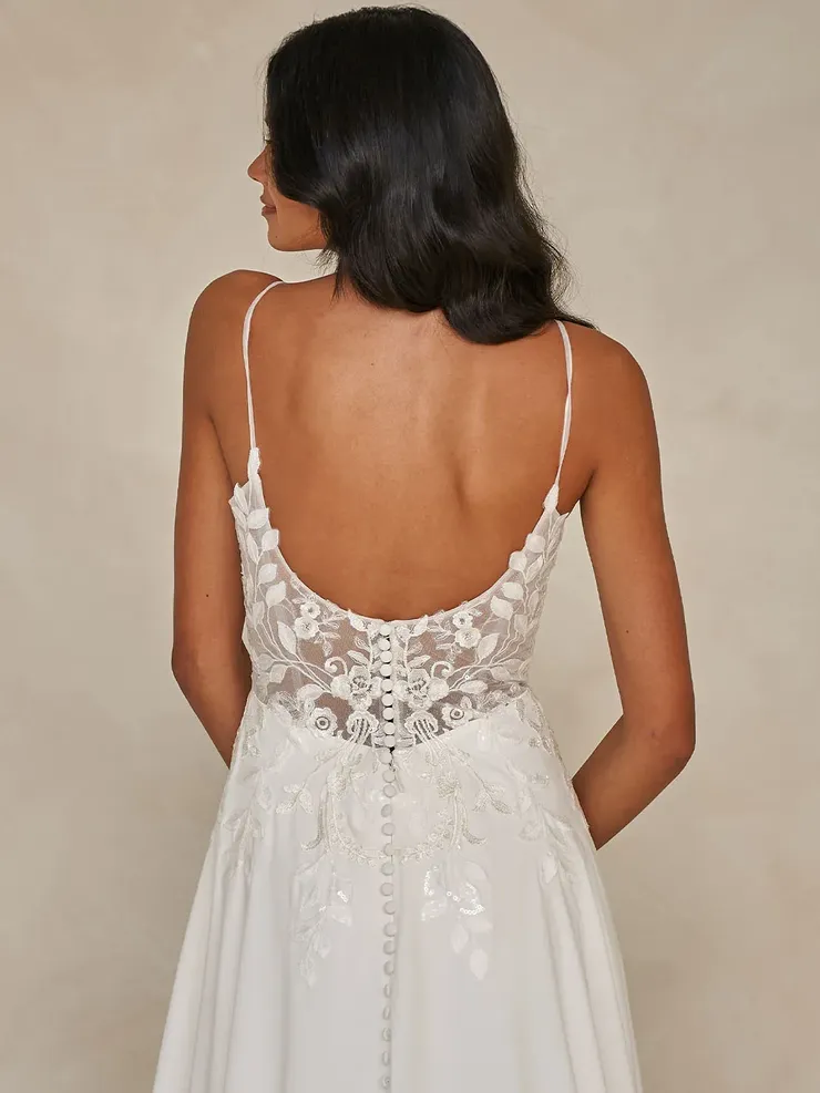 Madi Lane ML25940 #7 backface vertical cropped picture