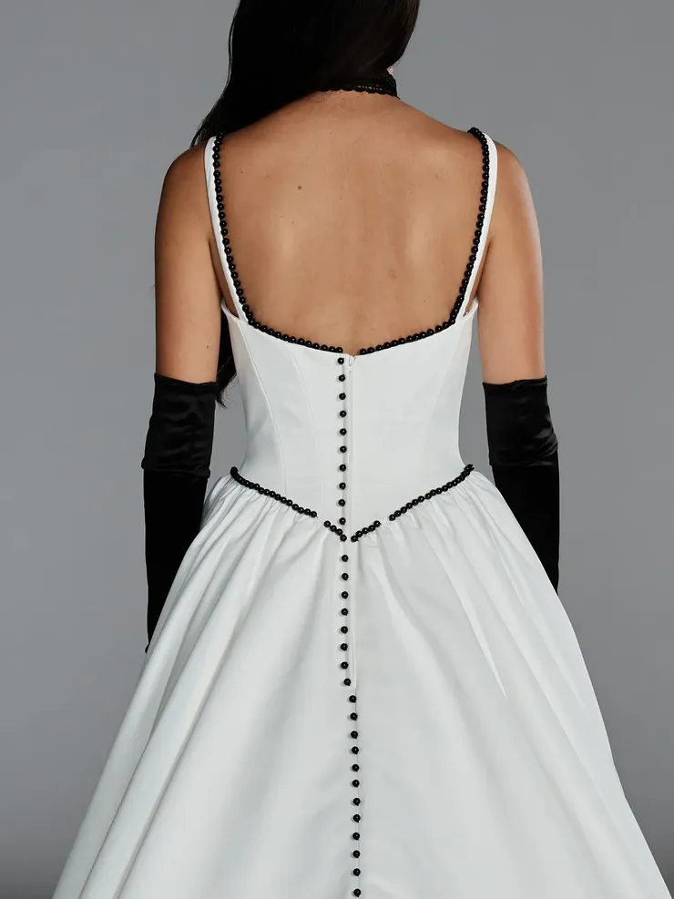 Evie Young EY653 #10 backface vertical cropped picture