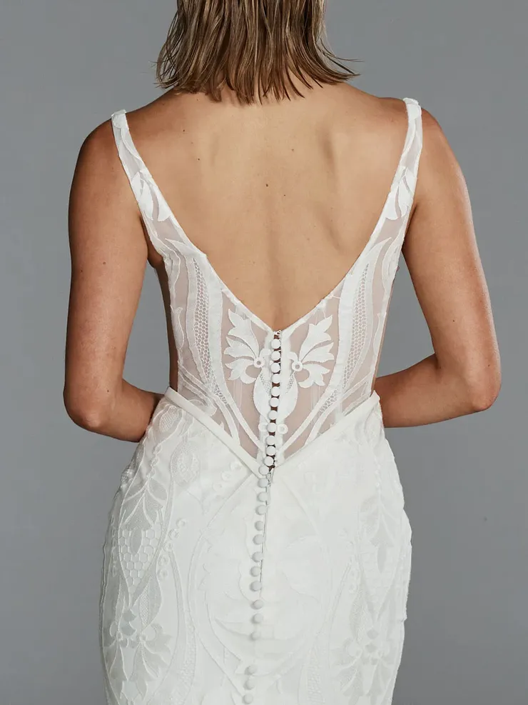 Evie Young EY657 #6 backface vertical cropped picture