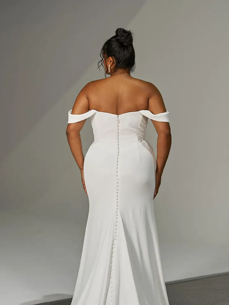 Evie Young EY670 #10 backface vertical cropped picture