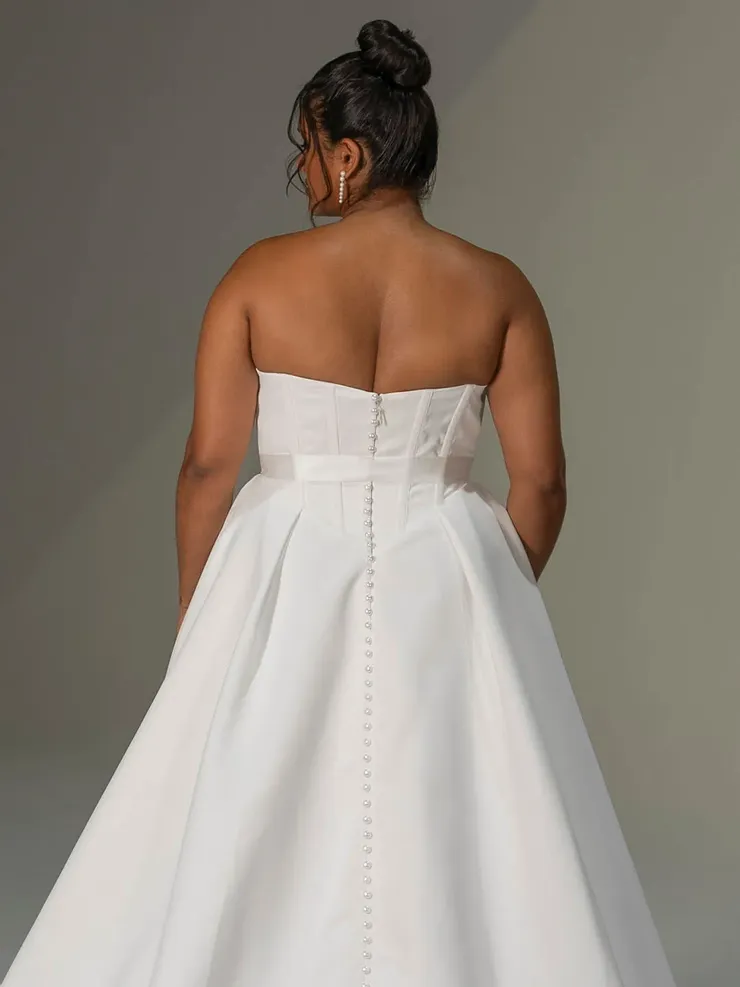 Evie Young EY694 #5 backface vertical cropped picture