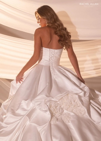 Lo'Adoro by Rachel Allan RB5100 #5 backface vertical cropped thumbnail