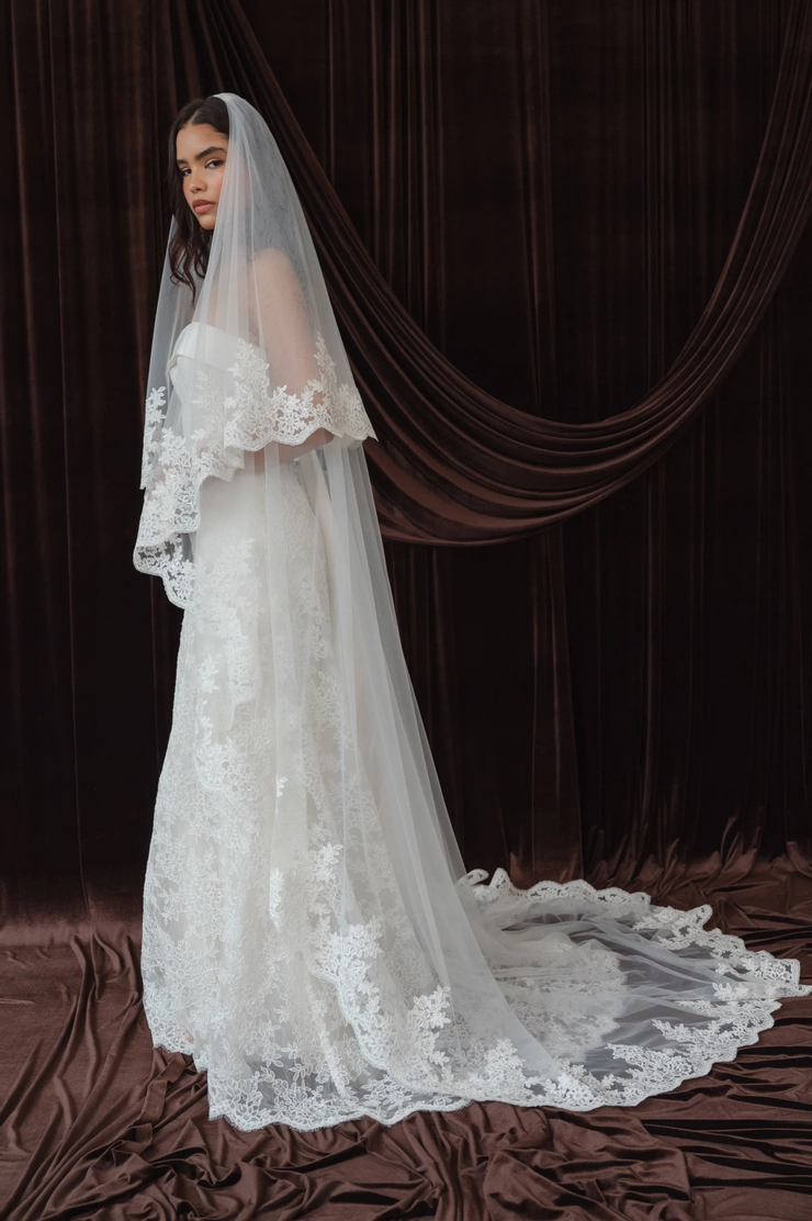 Jenny Yoo | Madeleine's Daughter - Judith Veil | Madeleine's Daughter