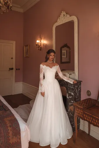 Katy Corso Jada #1 frontface vertical thumbnail