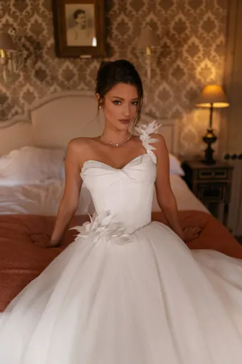 Katy Corso Jardin Simple #2 frontface vertical cropped thumbnail