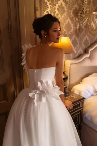 Katy Corso Jardin Simple #4 backface vertical cropped thumbnail