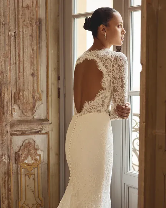 Justin Alexander Style #88443 #7 backface vertical cropped picture