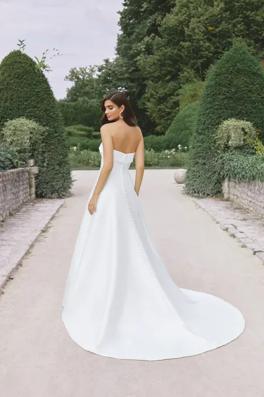 Sincerity Wedding Gowns by Justin Alexander - 44511 | Charlottes