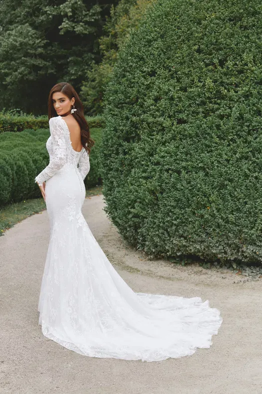 extra long evening dresses Rhinestone Detail Plunging Neck Extra-Long Sleeve Formal Dresses & Eve –  Temperanent