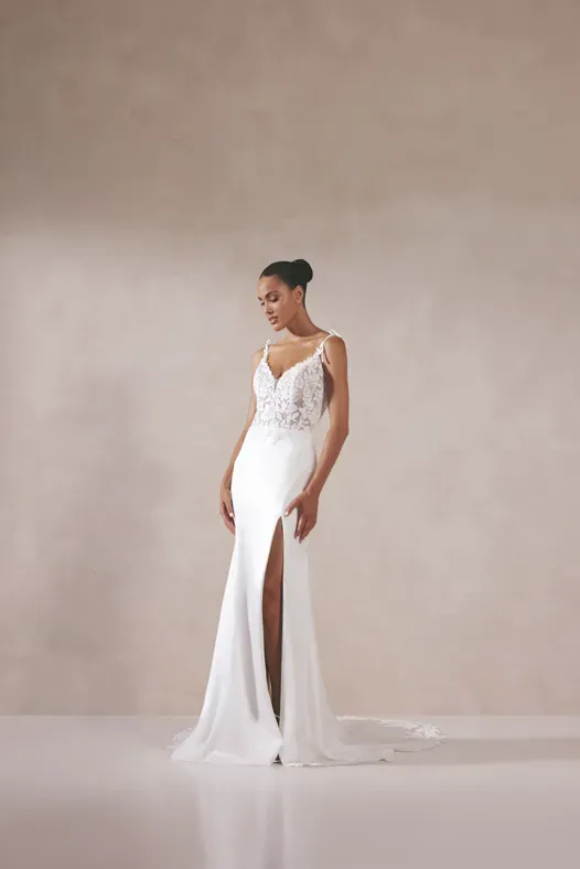 Adore by Justin Alexander - 11385 | Alan Evans