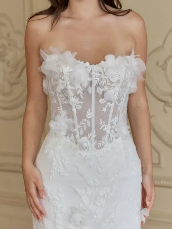 Jeune Bridal Sorelle #2 vertical thumbnail