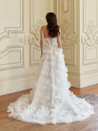 Jeune Bridal Careli #1 vertical thumbnail