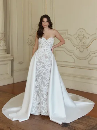 Jeune Bridal Lizzano #3 vertical thumbnail