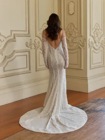 Jeune Bridal Simeri #2 vertical thumbnail