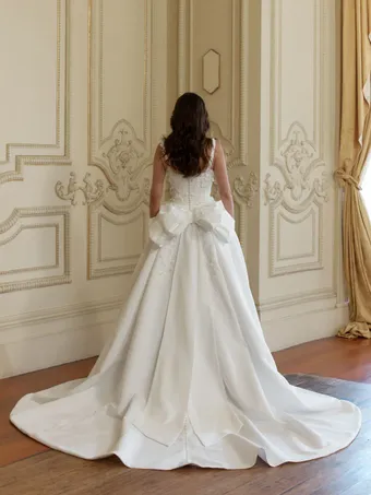 Jeune Bridal Airlie #5 vertical thumbnail