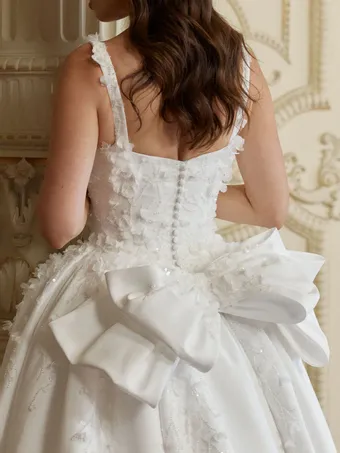 Jeune Bridal Airlie #4 vertical thumbnail