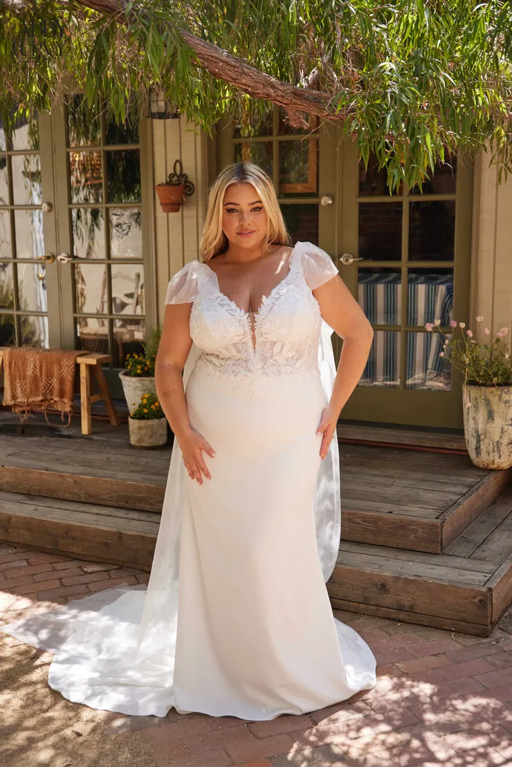 Abby Curvy Style #8258Z Default Thumbnail Image