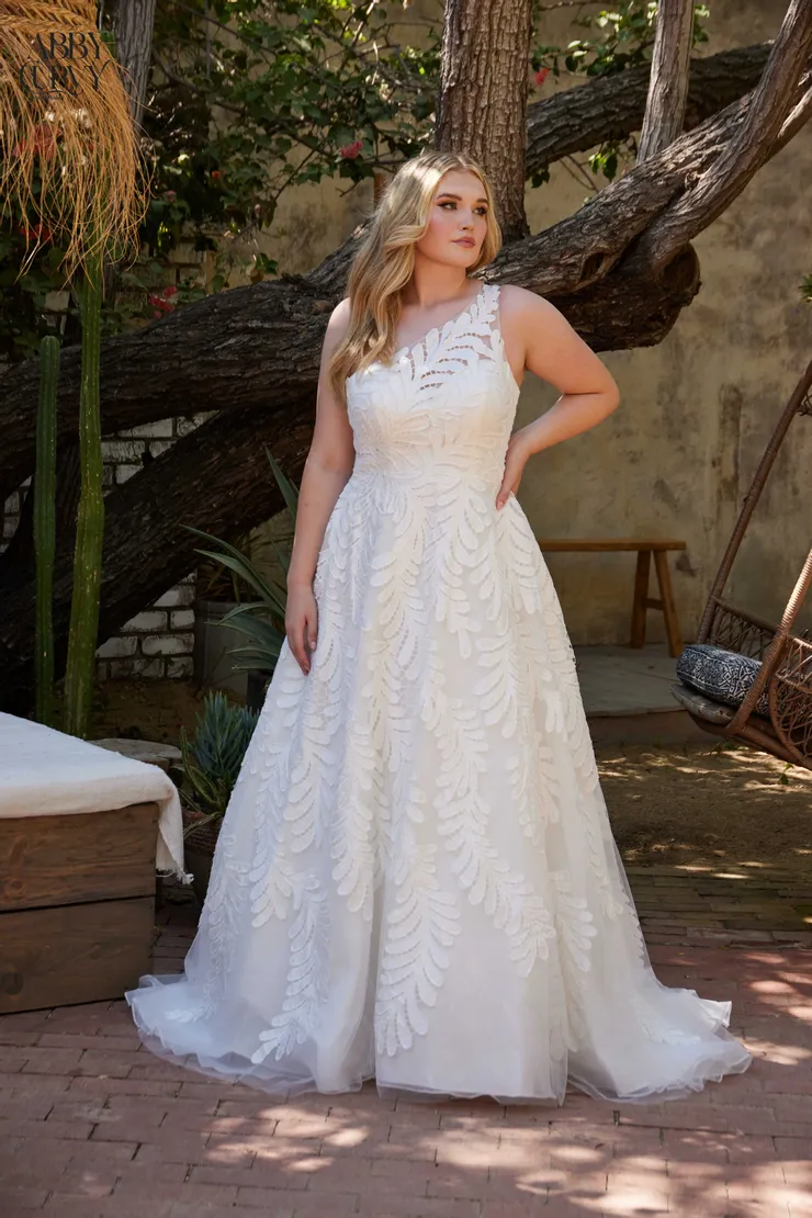 Abby Curvy Style #92028Z Default Thumbnail Image