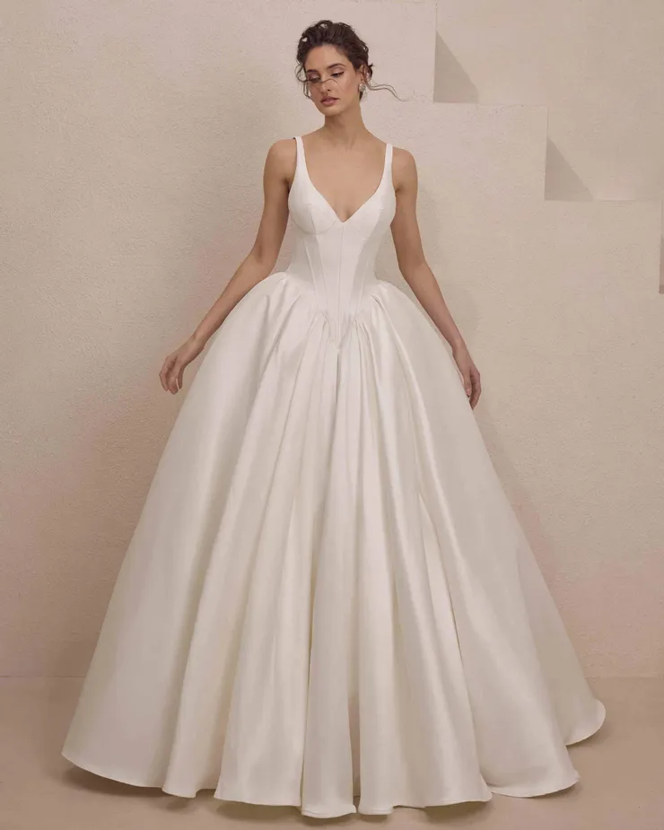 Blanc by Calla Blanche #B25234 Default Thumbnail Image