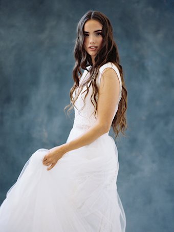 Wilderly Bride F106