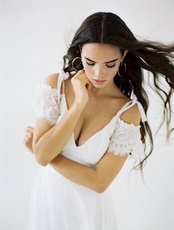 Wilderly Bride F107
