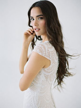 Wilderly Bride F111