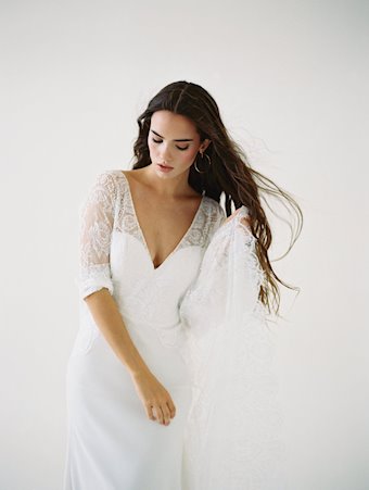 Wilderly Bride F112
