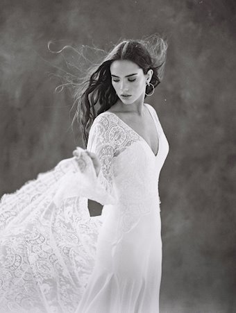 Wilderly Bride F112