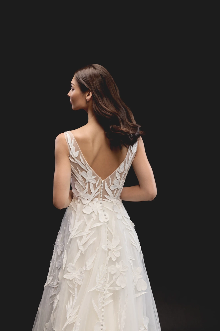 Justin Alexander Signature Style #Astrea #7 backface vertical cropped picture