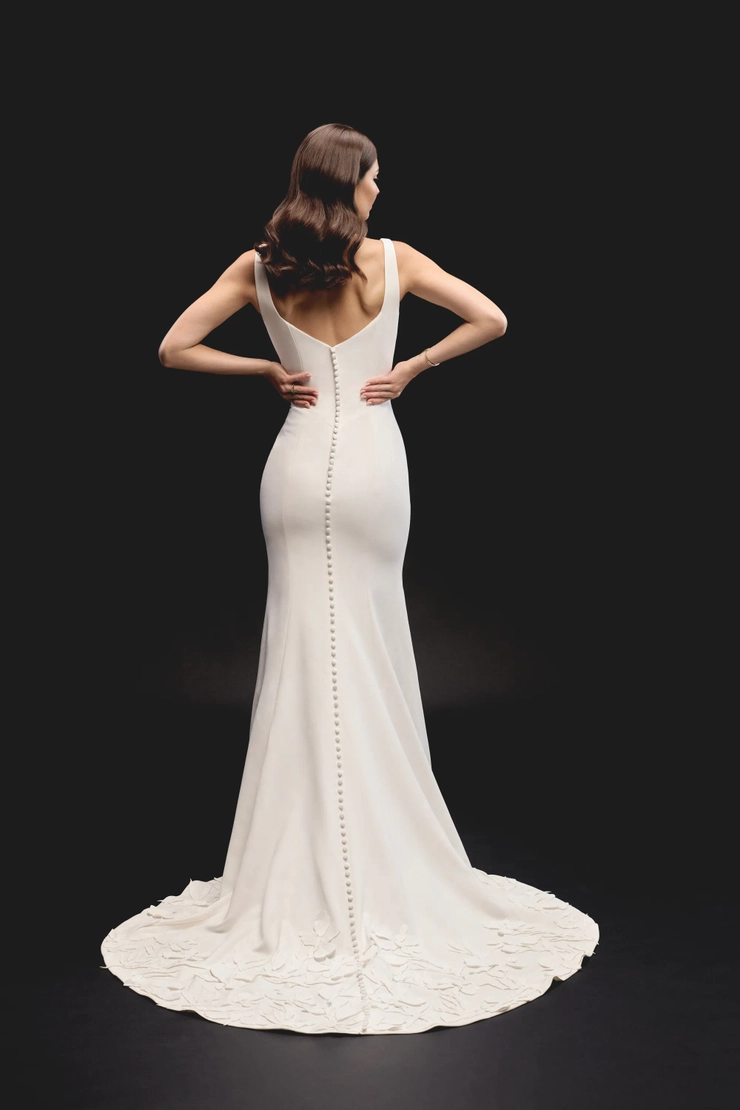 Justin Alexander Signature Style #Mona #1 default backface vertical picture