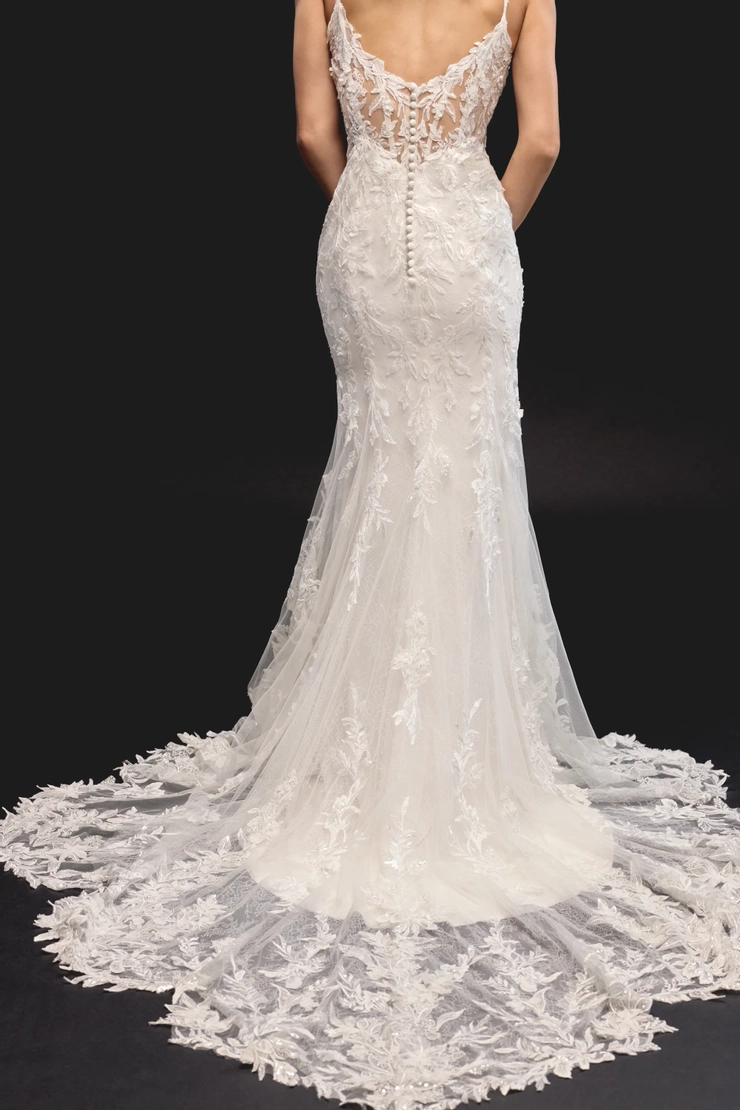 Justin Alexander Signature Style #Lilith #7 backface vertical cropped picture