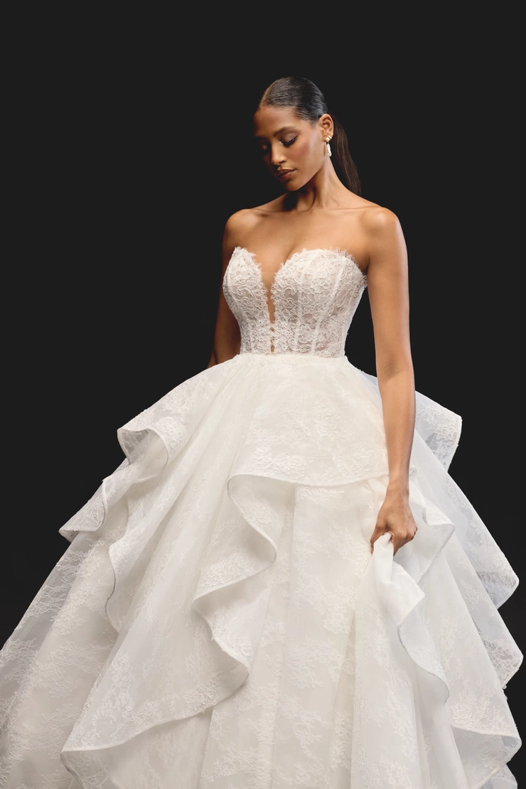 Justin Alexander Signature Style #Nisha #5 frontface vertical cropped picture