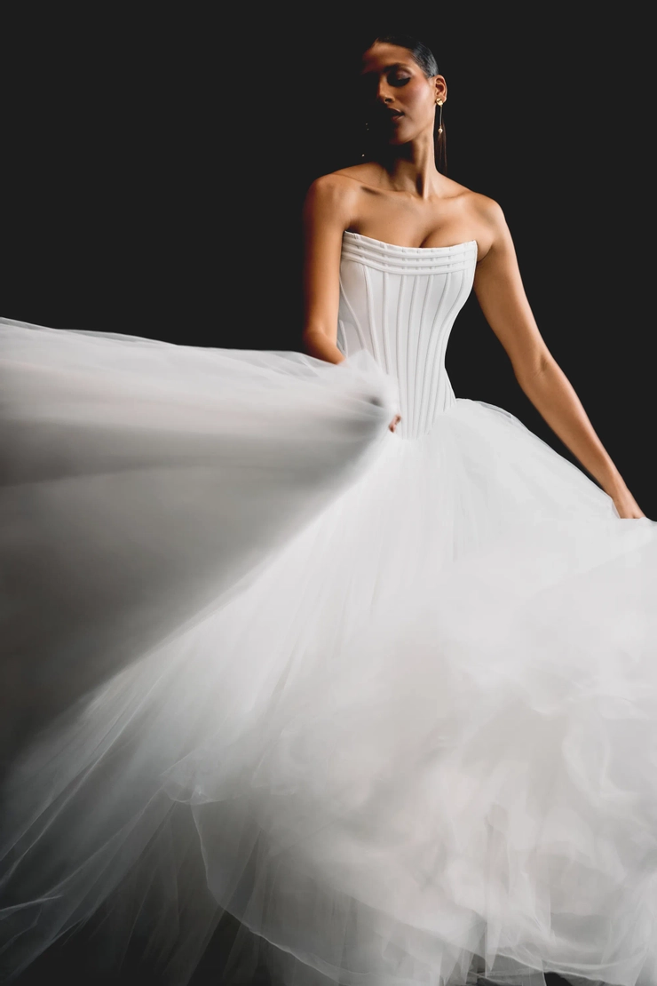 Justin Alexander Signature Style #Rhiannon #1 frontface vertical picture