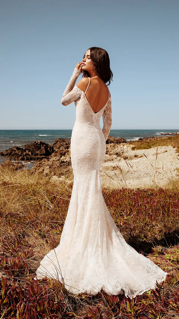 galia lahav long sleeve wedding dress 10 Spectacular Long Sleeve Wedding Dresses