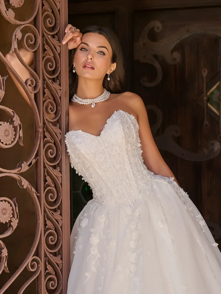 Christina Wu Brides Style #15938 #2 frontface vertical cropped picture