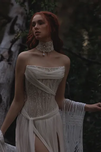 Kim Kassas Style #Giselle #3 frontface vertical cropped thumbnail