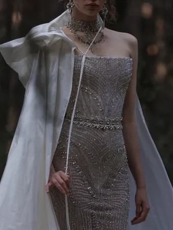 Kim Kassas Style #Lady Mary #2 frontface vertical cropped thumbnail